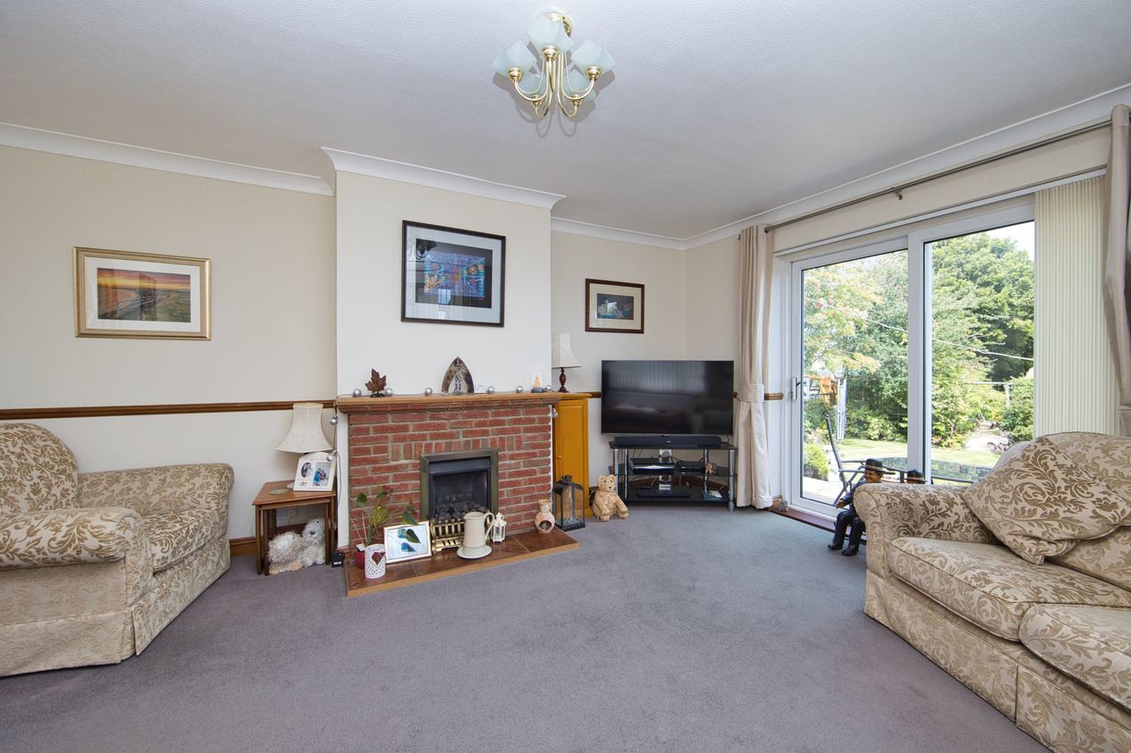 Properties For Sale in Alexandra Road  Capel-Le-Ferne
