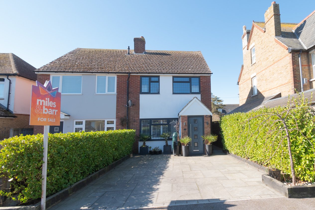 Properties Under Offer in Alfred Road Birchington