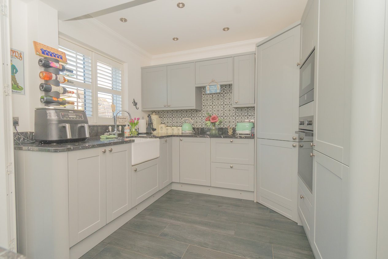 Properties Under Offer in Alfred Road Birchington