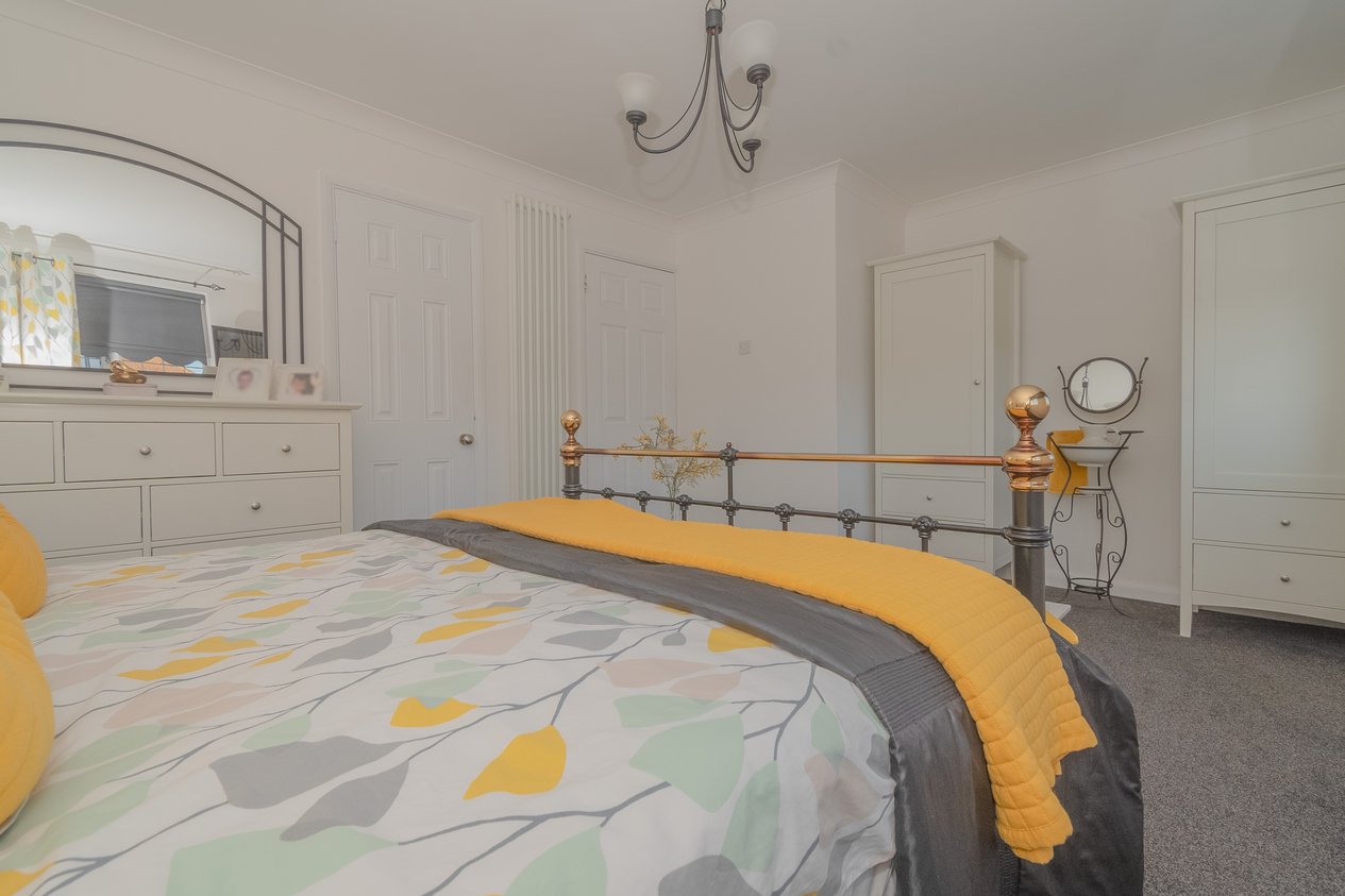 Properties Under Offer in Alfred Road Birchington