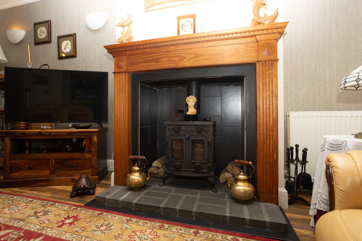Properties For Sale in Alkham Valley Road Alkham