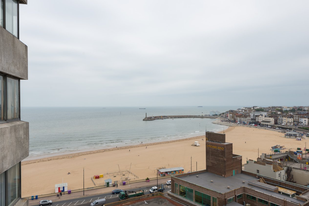 Properties Under Offer in All Saints Avenue Margate