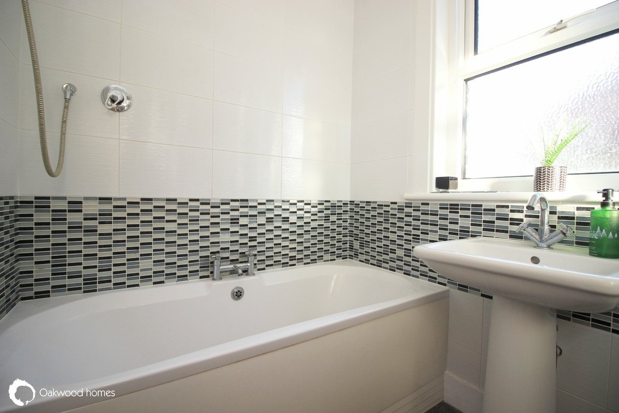 Properties Under Offer in All Saints Avenue 