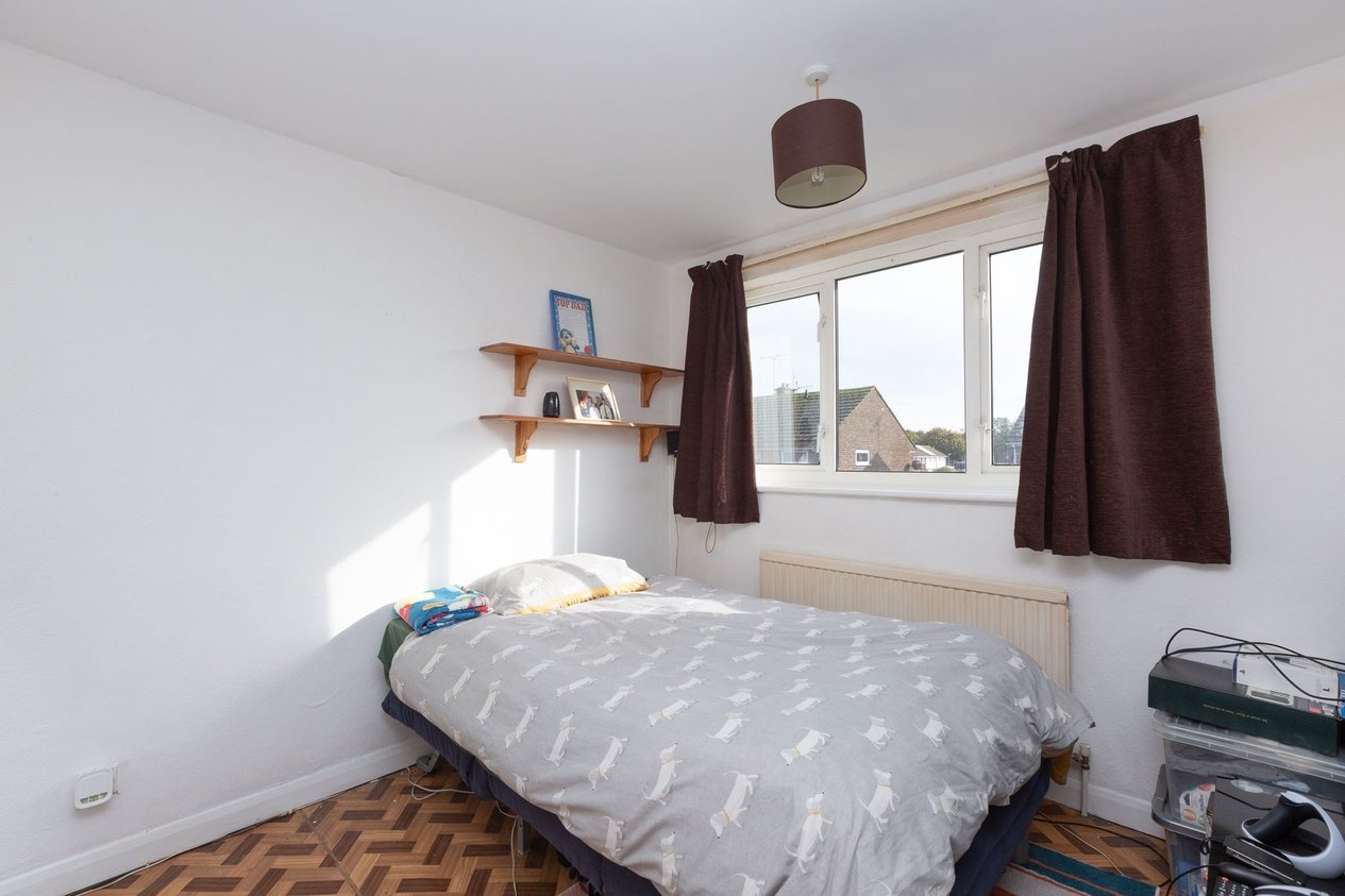 Properties For Sale in Almond Close  Broadstairs