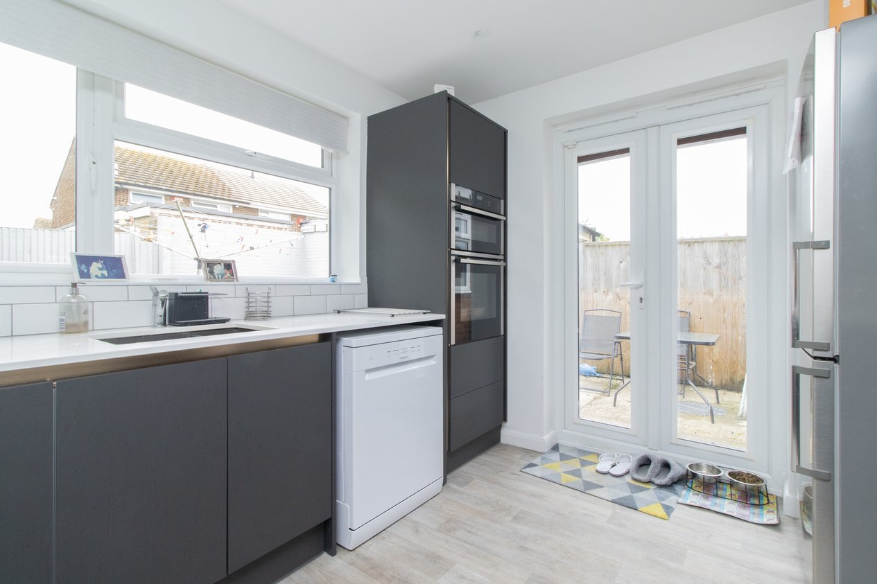 Properties Under Offer in Almond Close Broadstairs