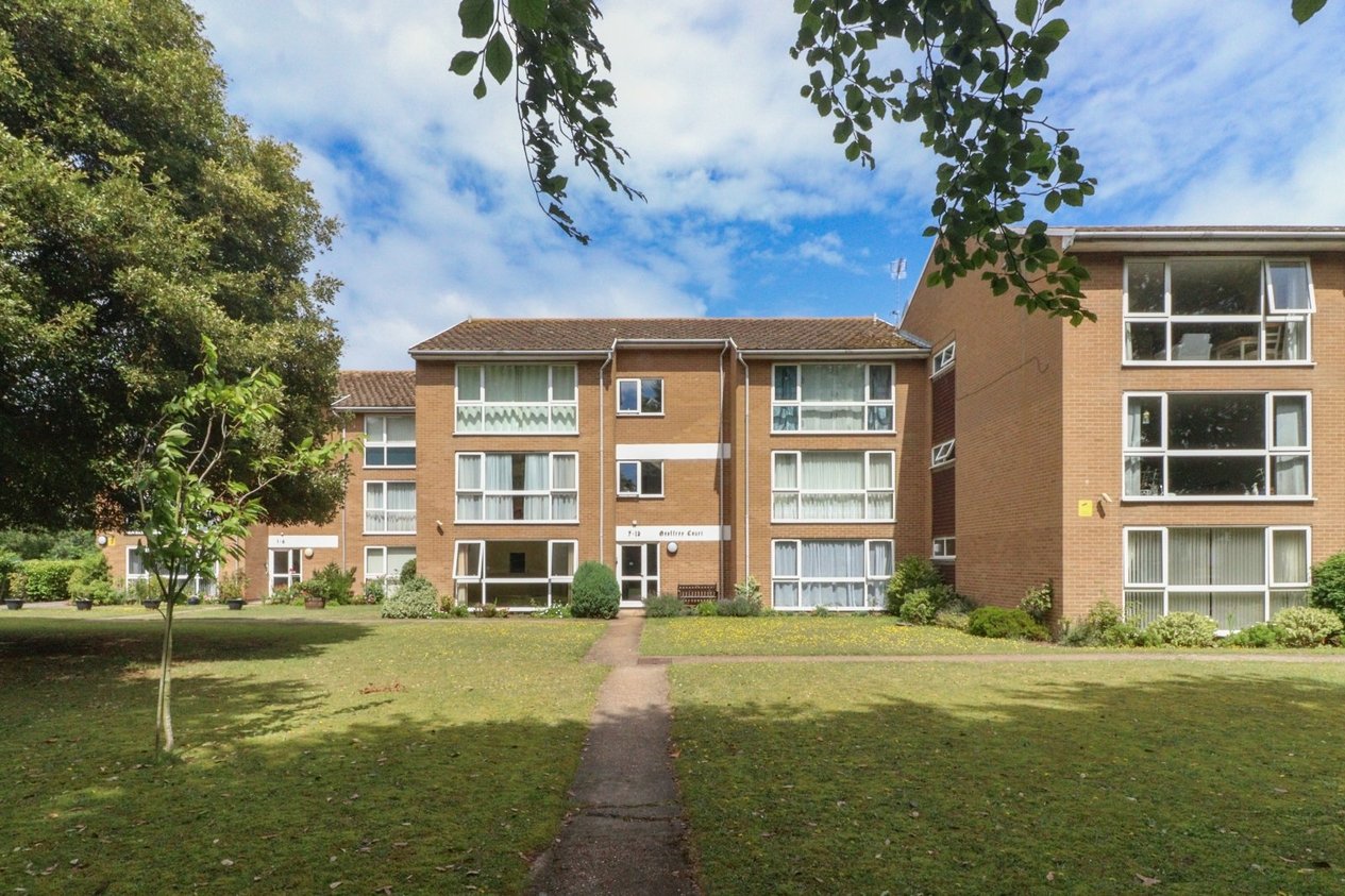 Properties For Sale in Alpha Road Birchington