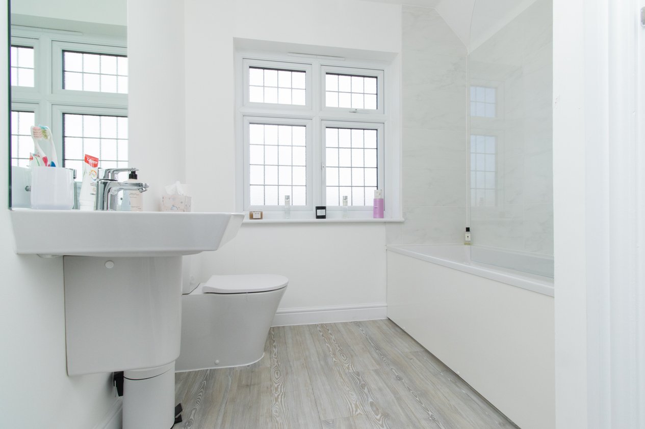Properties For Sale in Ambrose Avenue Herne Bay