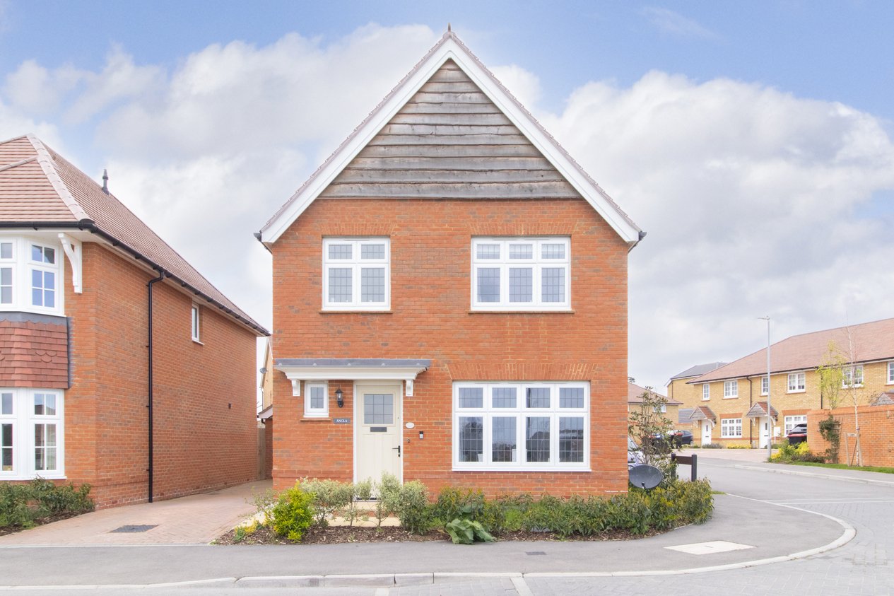 Properties For Sale in Ambrose Avenue Herne Bay