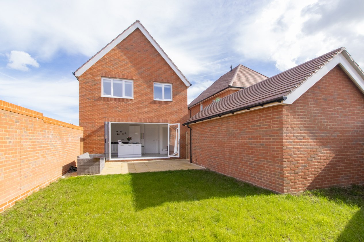 Properties For Sale in Ambrose Avenue Herne Bay