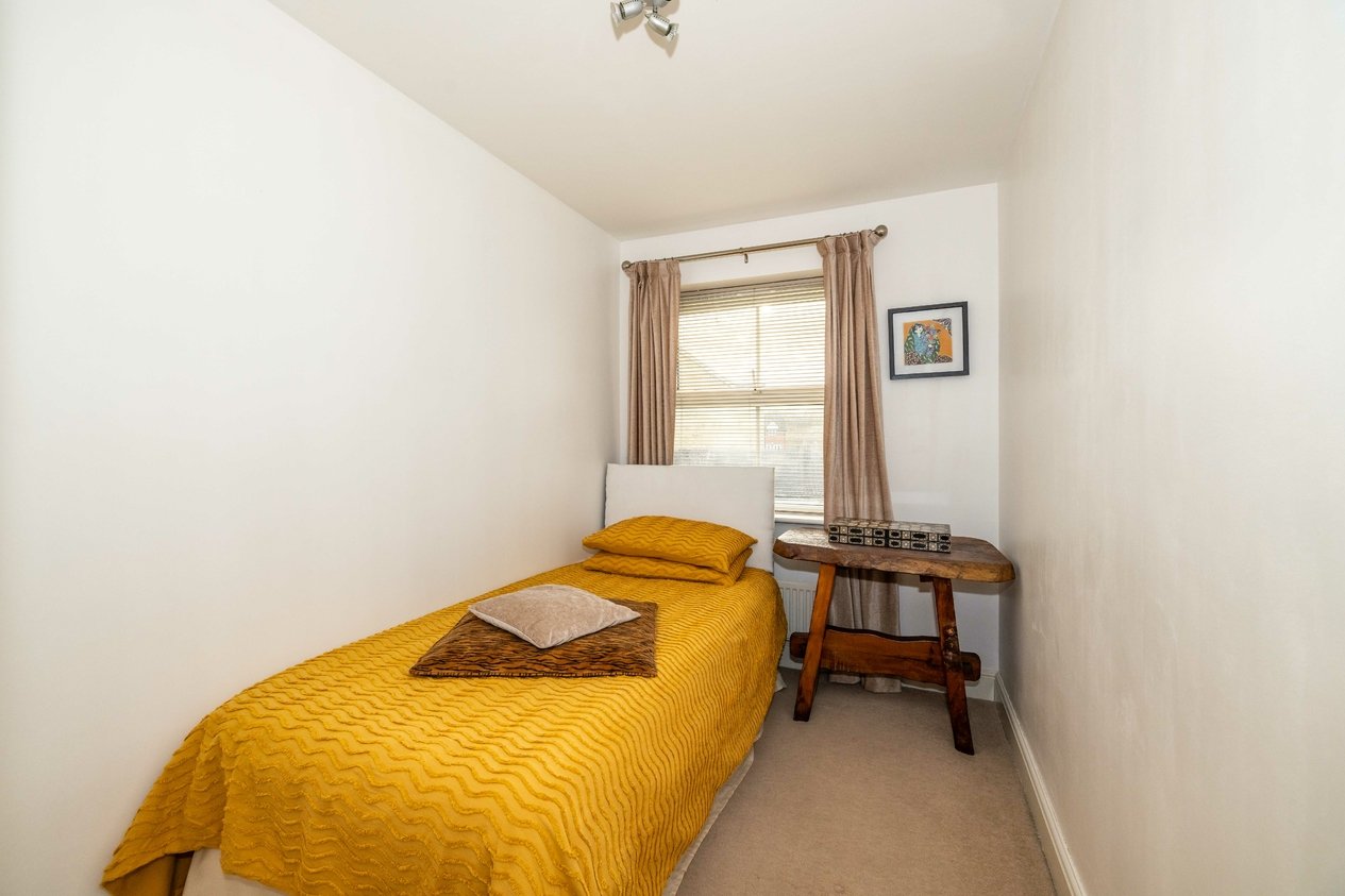 Properties For Sale in Angus Drive Ashford