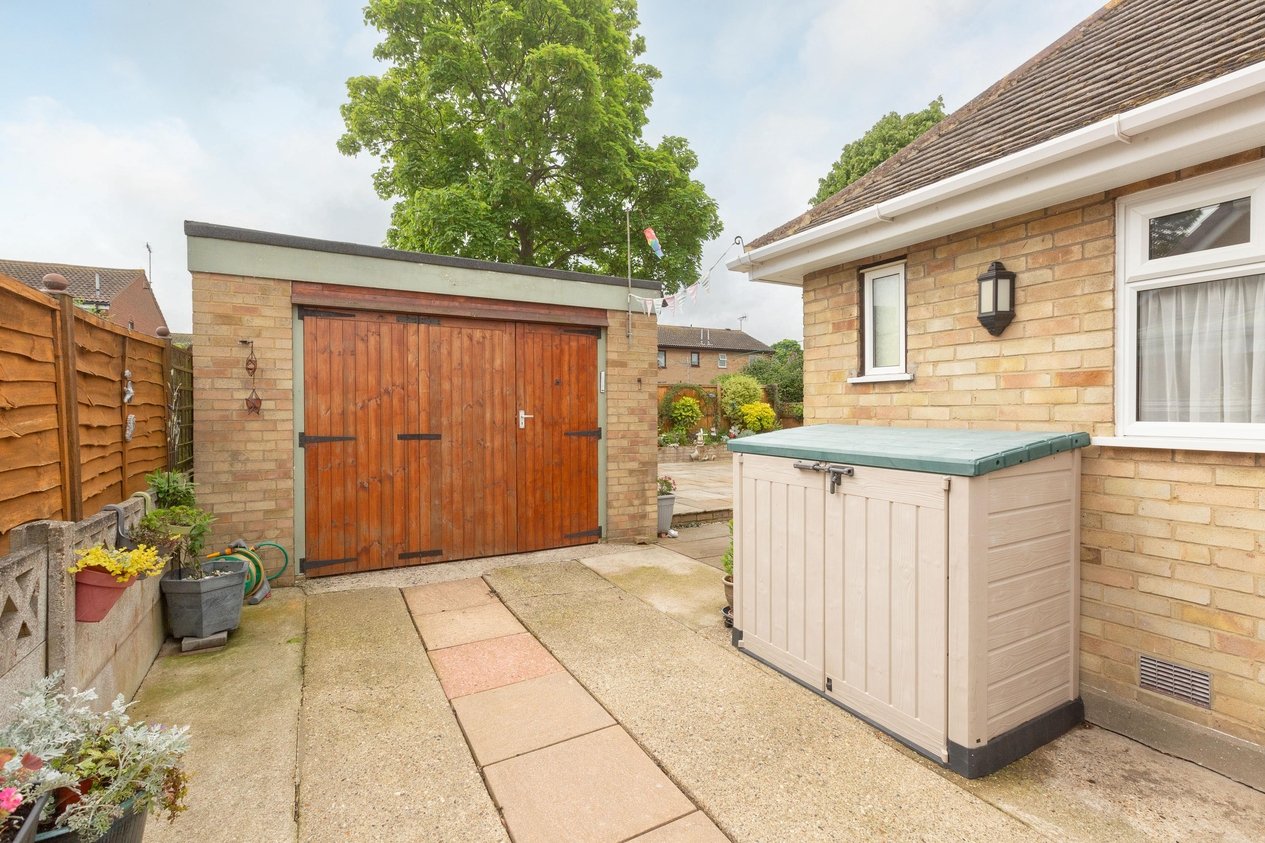 Properties Under Offer in Anne Close Birchington