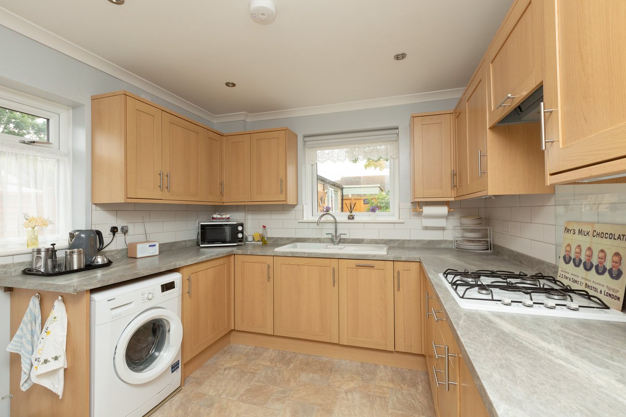 Properties Under Offer in Anne Close Birchington