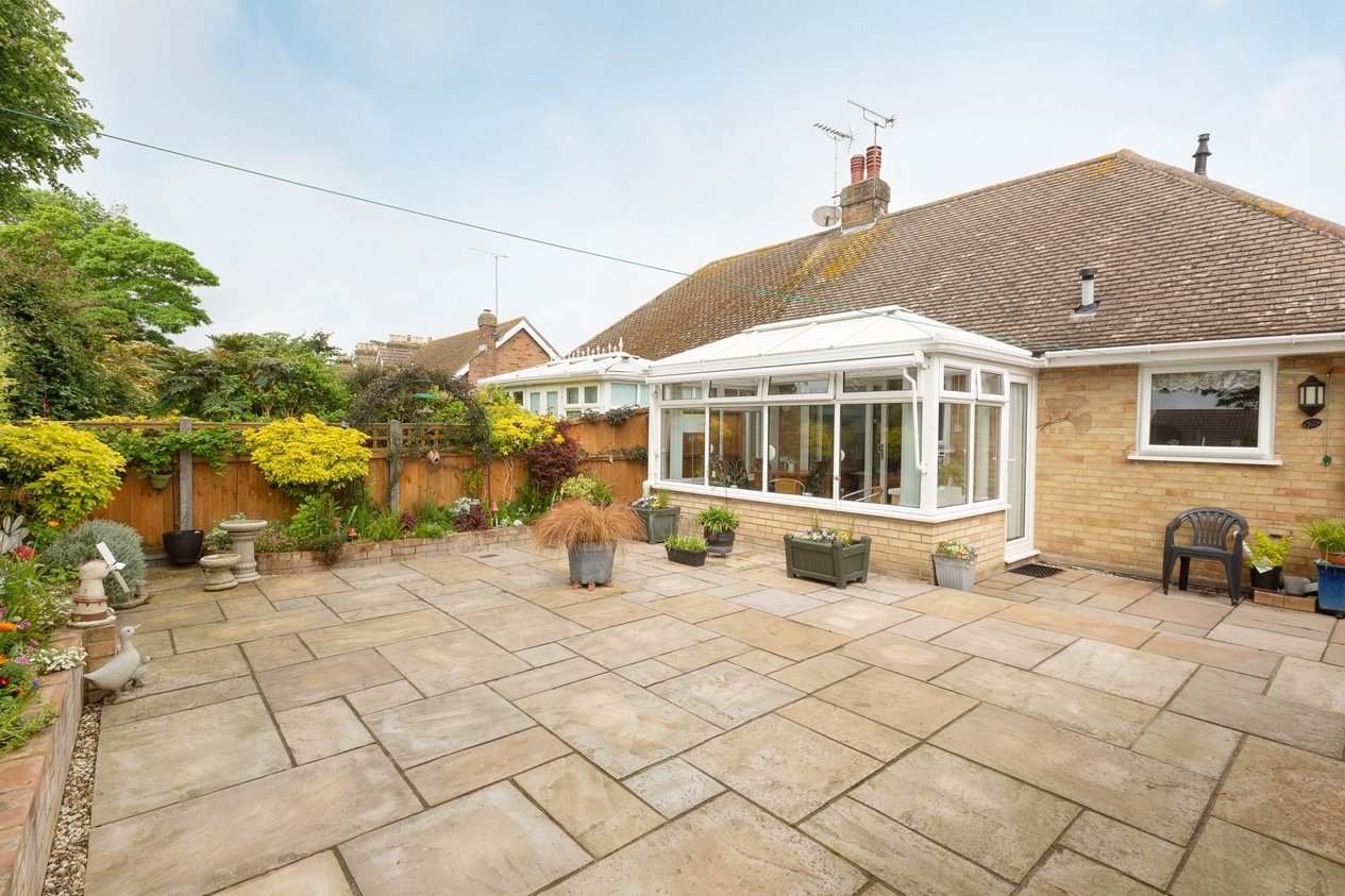 Properties Under Offer in Anne Close Birchington