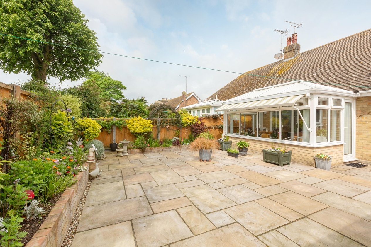 Properties Under Offer in Anne Close Birchington
