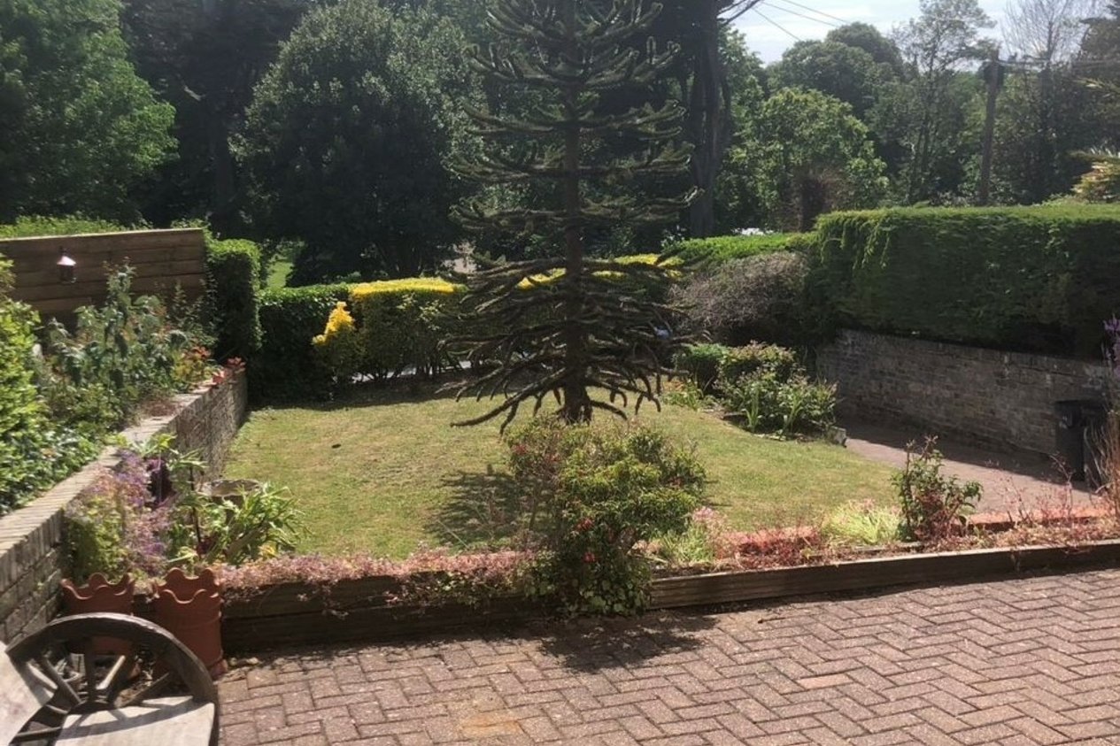 Properties For Sale in Approach Road Margate