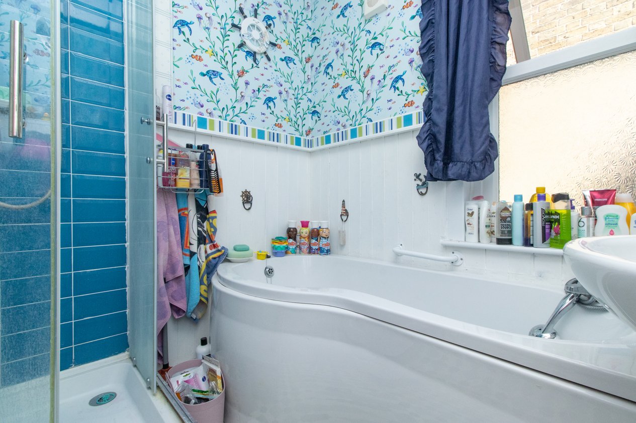 Properties For Sale in Approach Road Margate