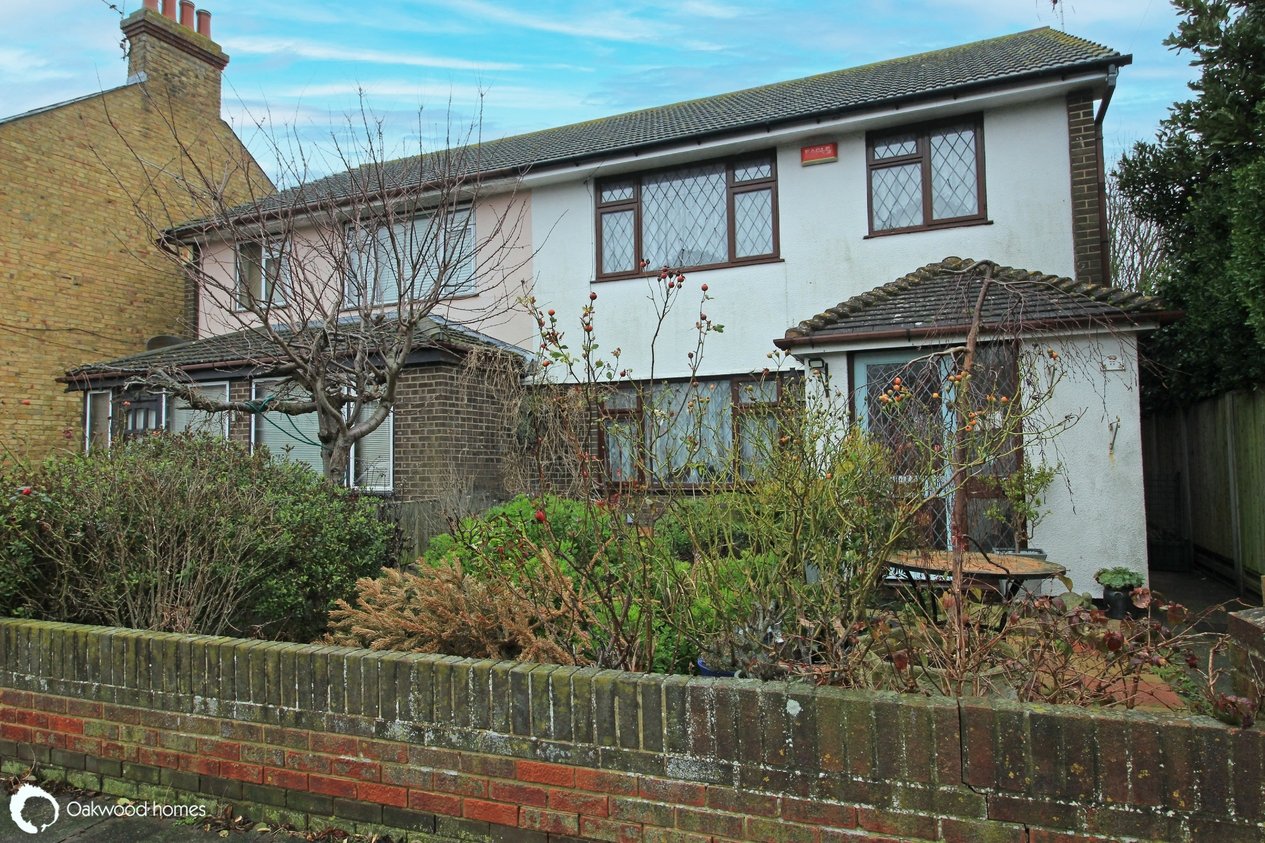 Properties Under Offer in Approach Road 