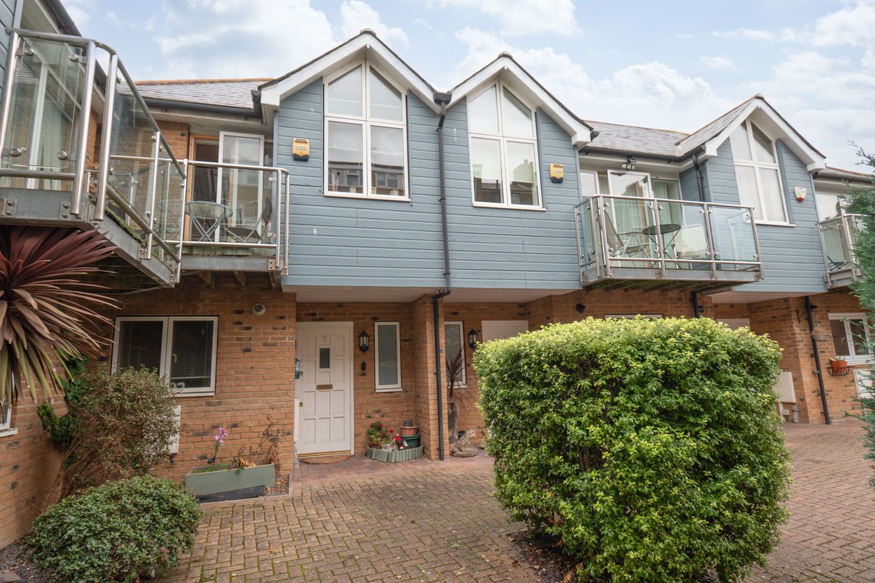 Properties Under Offer in Apsley Court Ramsgate