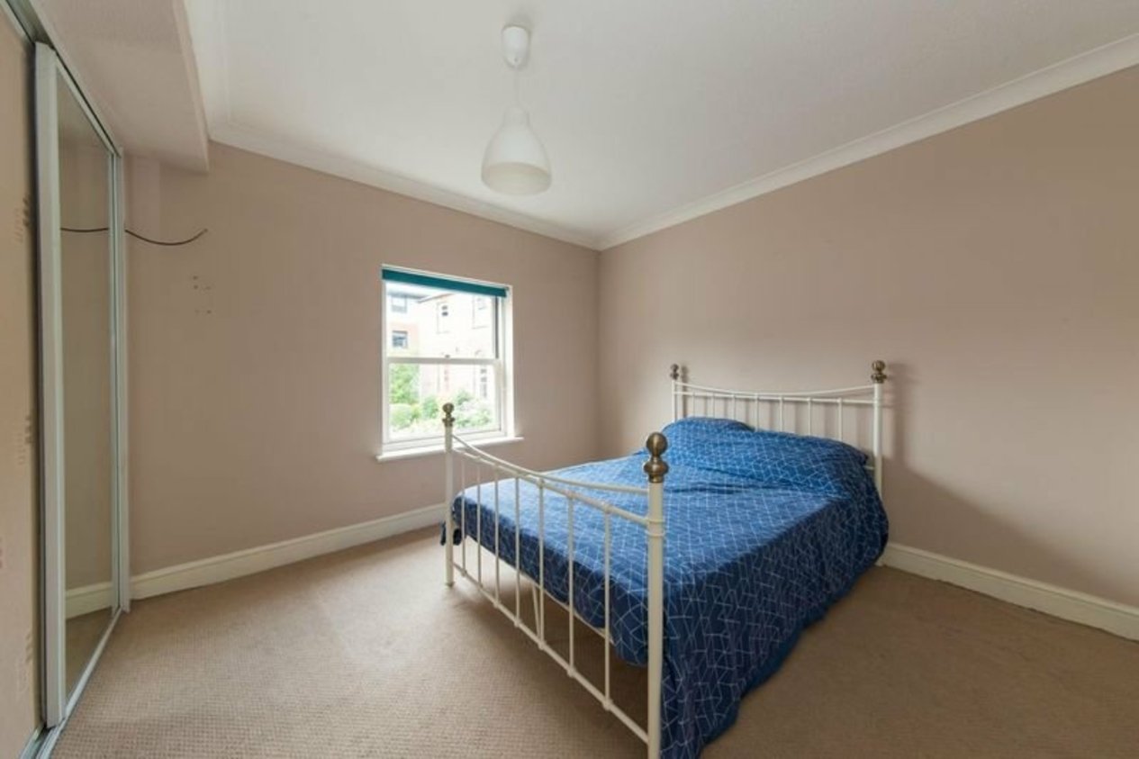Properties Under Offer in Arden Court Dover Street
