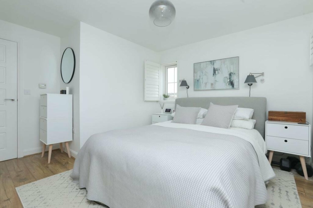 Properties Under Offer in Argus Way Hythe