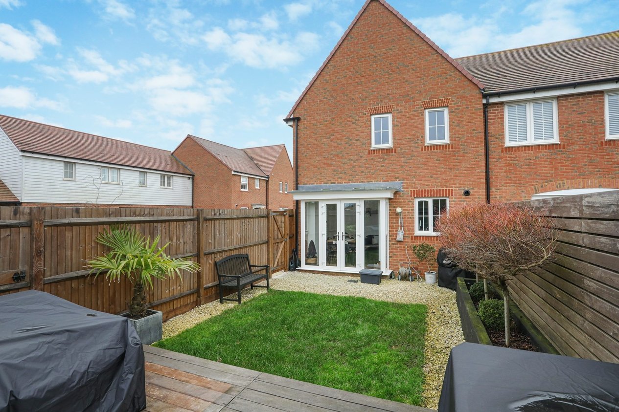 Properties Sold Subject To Contract in Argus Way  Hythe