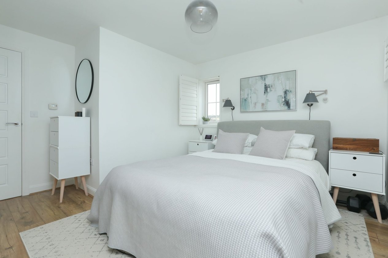 Properties Sold Subject To Contract in Argus Way  Hythe