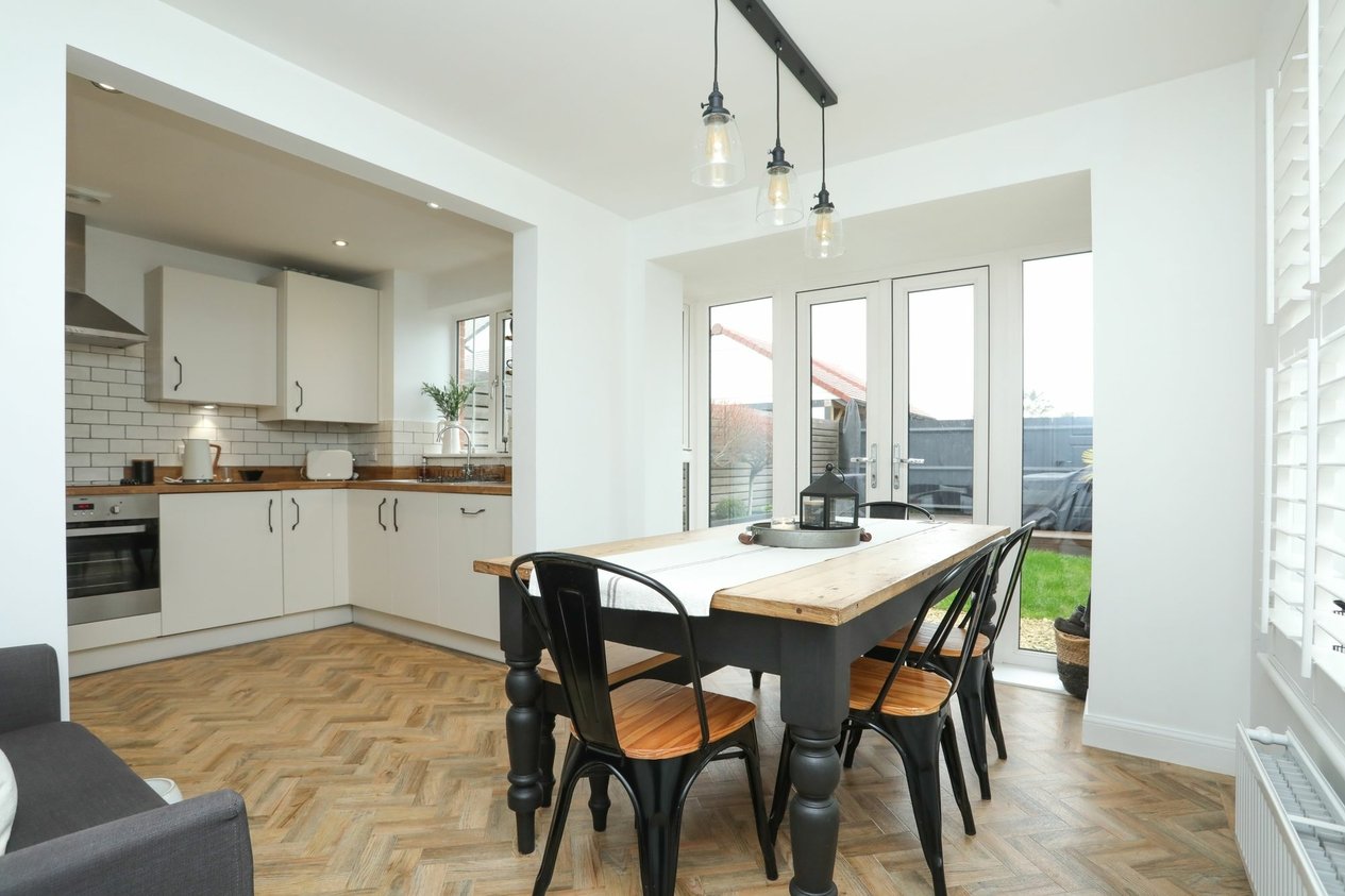Properties Sold Subject To Contract in Argus Way  Hythe