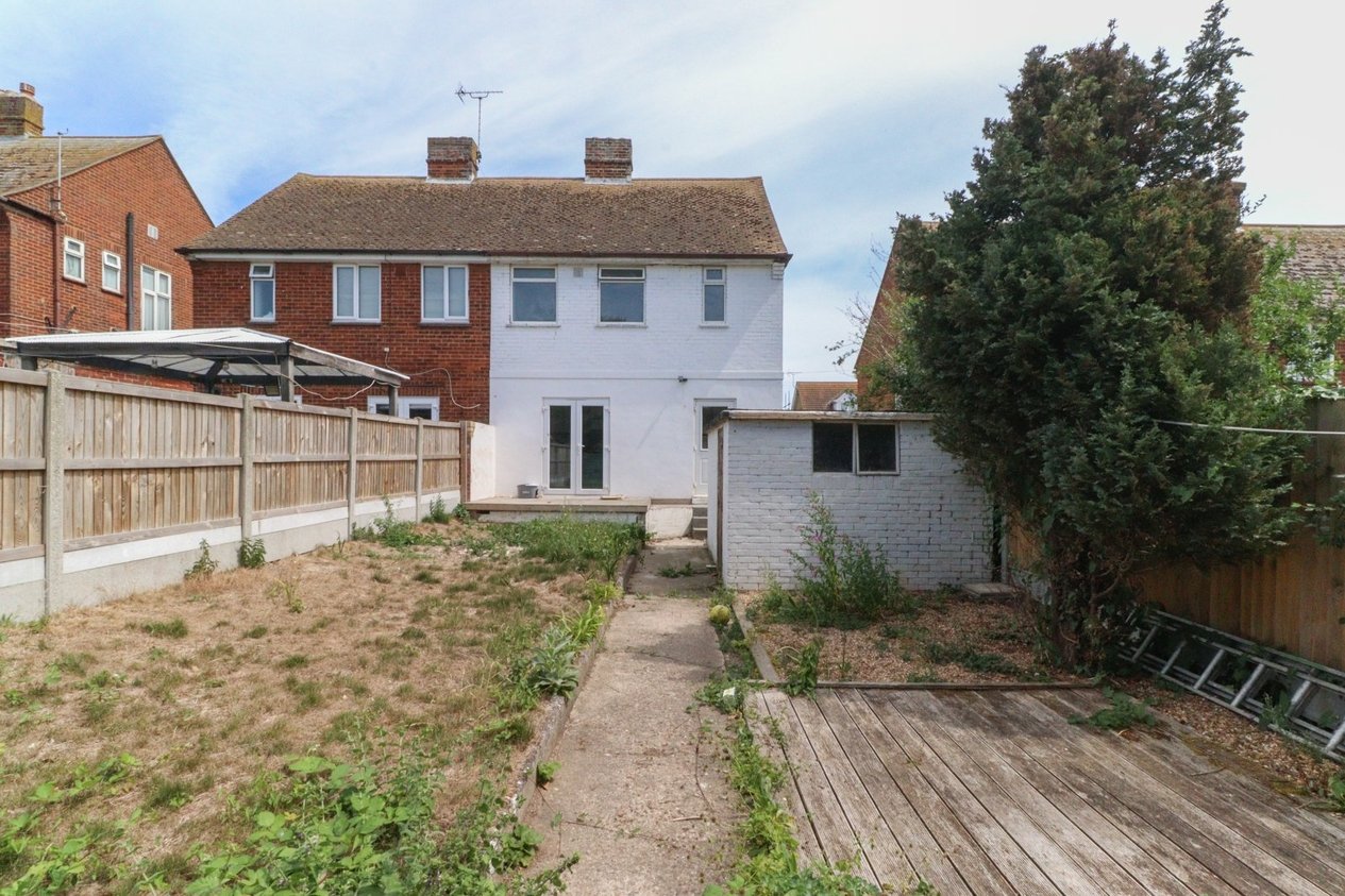 Properties For Sale in Arlington Gardens Margate