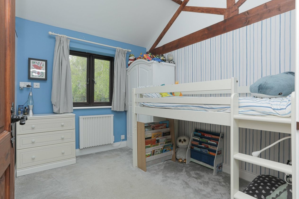 Properties For Sale in Ash Canterbury