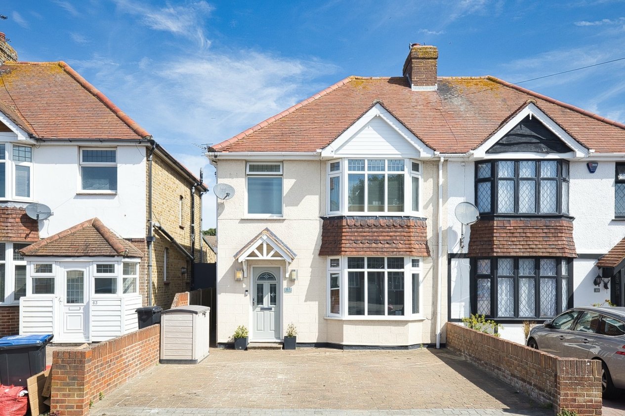 Properties Under Offer in Ashburnham Road Ramsgate