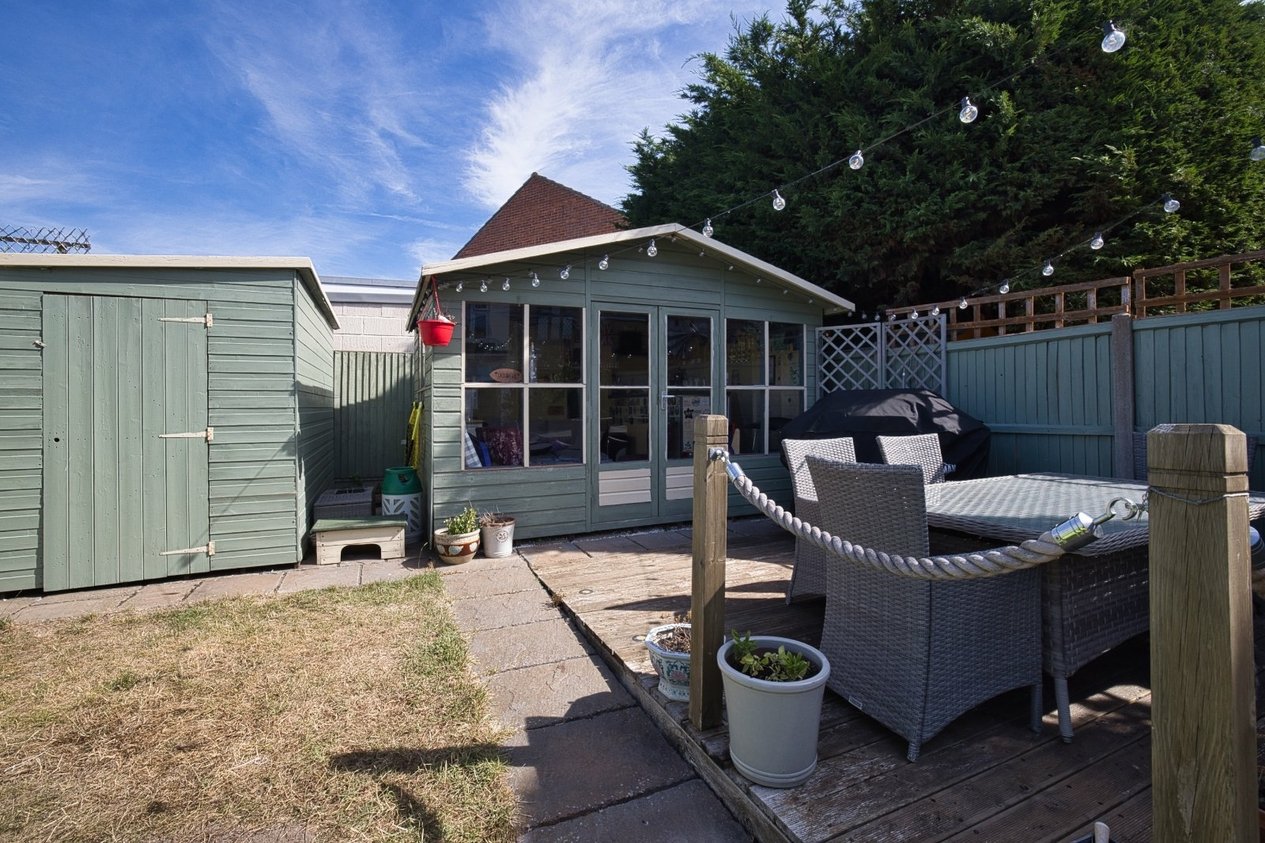 Properties Under Offer in Ashburnham Road Ramsgate