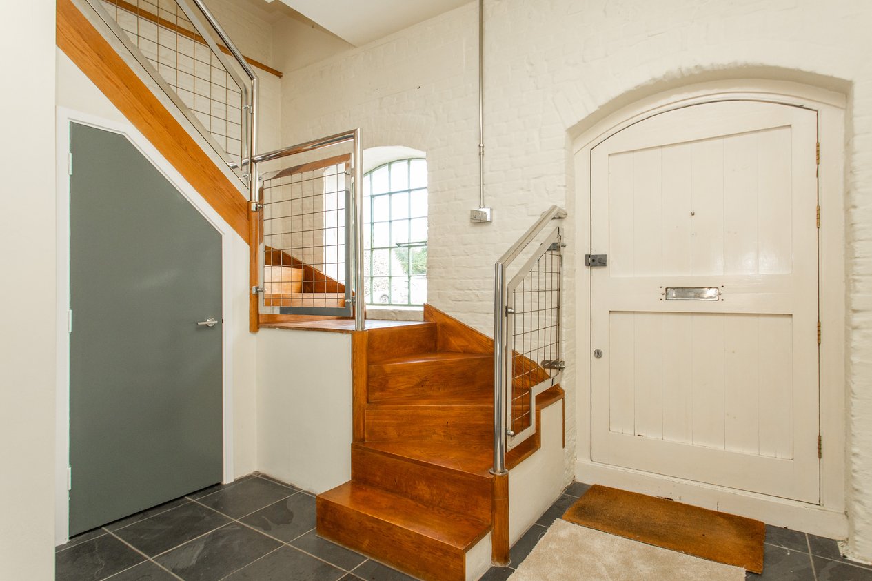 Properties Under Offer in Ashford Road Chartham
