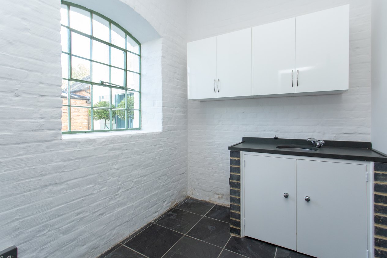 Properties Under Offer in Ashford Road Chartham