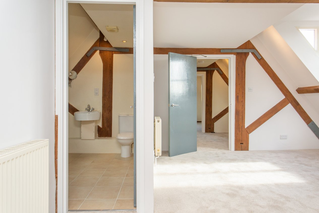 Properties Under Offer in Ashford Road Chartham