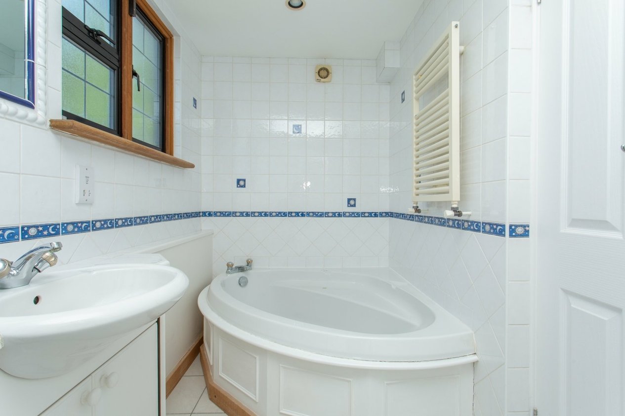 Properties Under Offer in Ashford Road St Michaels