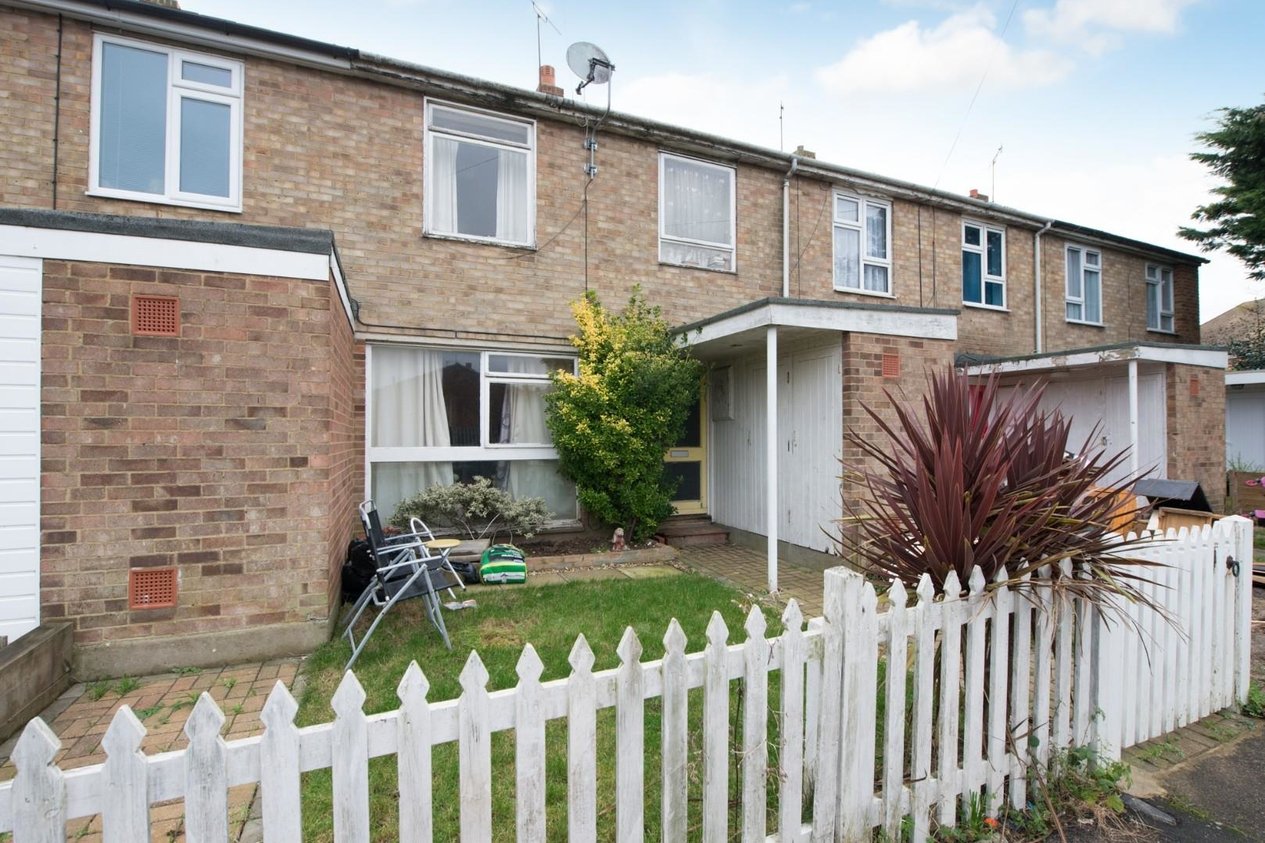 Properties Sold Subject To Contract in Ashley Close 
