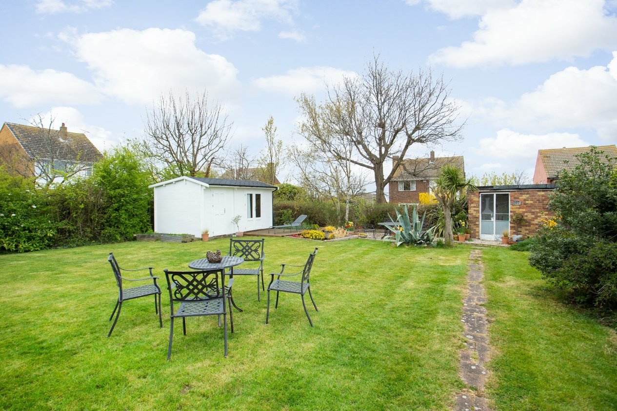 Properties Under Offer in Ashurst Avenue Whitstable