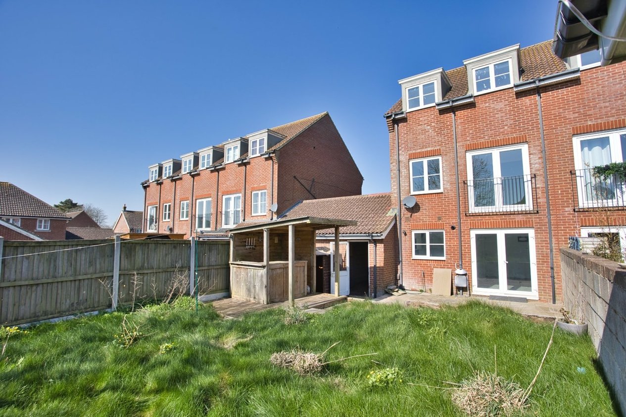 Properties For Sale in Aspen Drive Whitfield