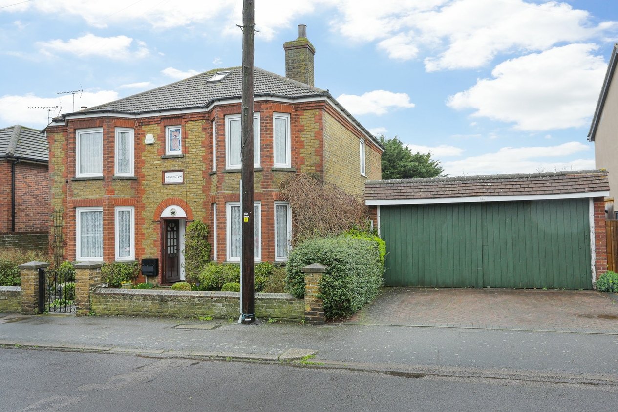 Properties Sold Subject To Contract in Athelstan Road  Faversham