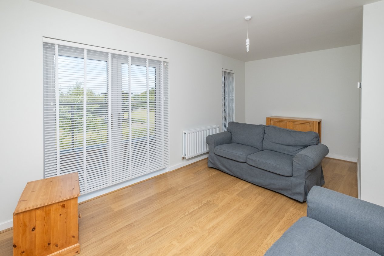 Properties Under Offer in Atherfield Drive Ashford