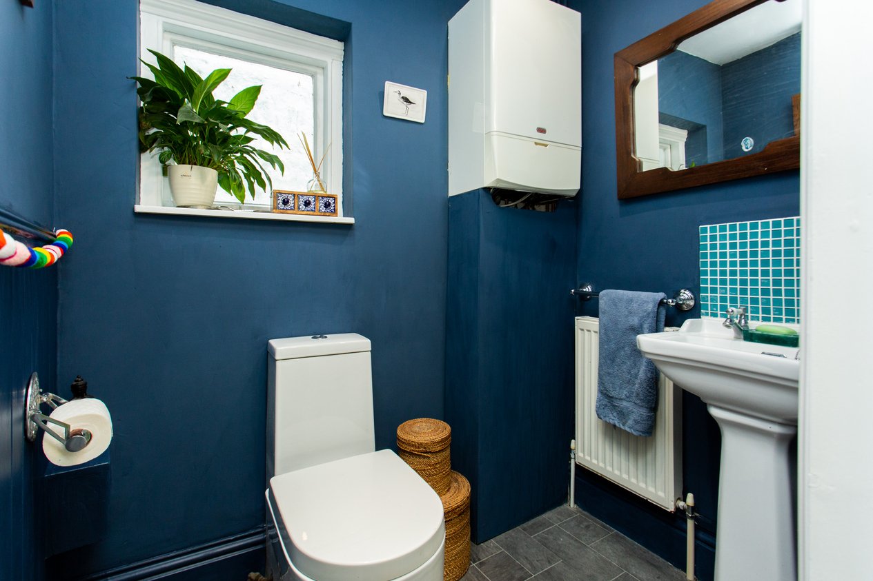 Properties Under Offer in Athol Terrace Dover