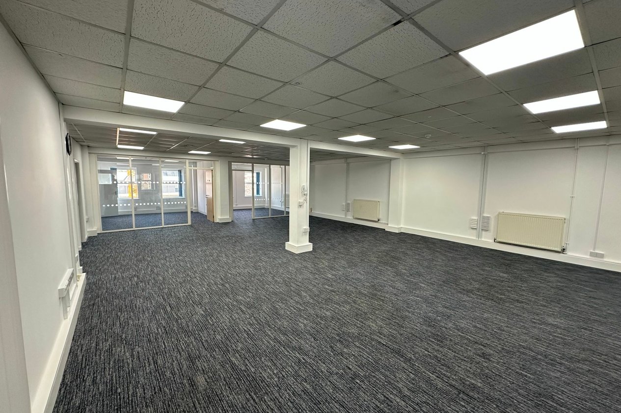Properties Let Agreed in Atina House  Bench Street