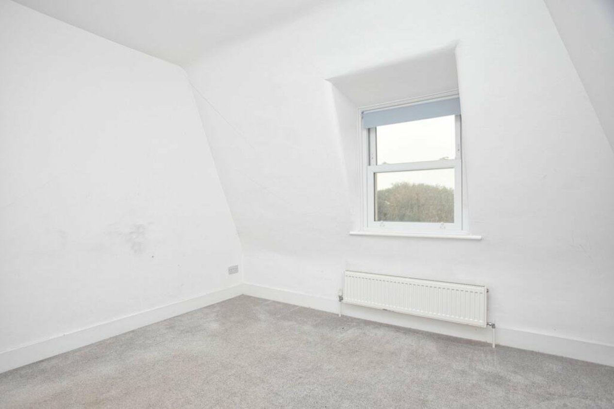 Properties Under Offer in Augusta Gardens Folkestone