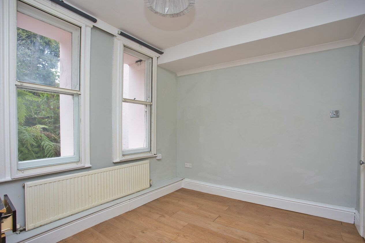 Properties For Sale in Augusta Gardens  Folkestone