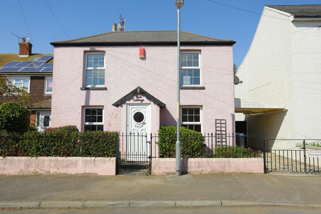 Properties Sold Subject To Contract in Augustine Road 