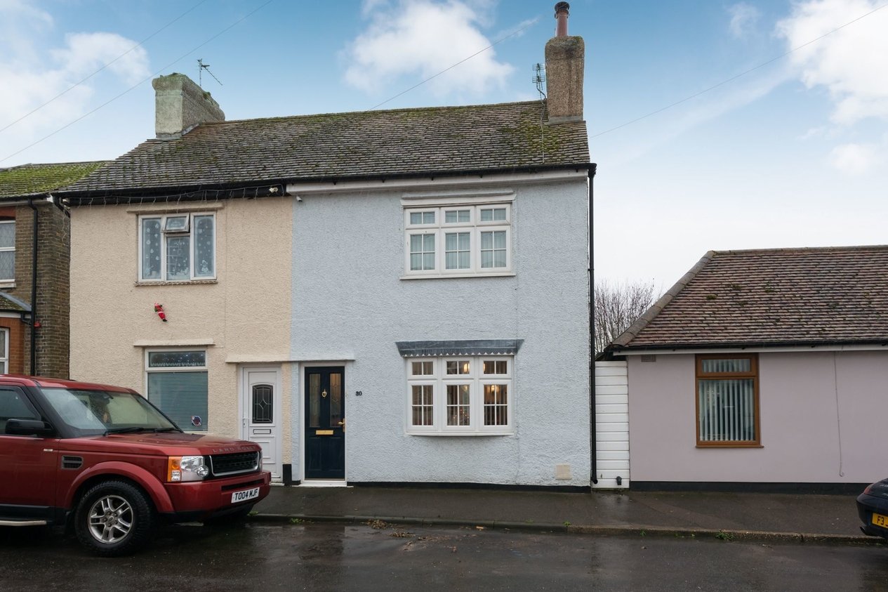 Properties Sold Subject To Contract in Augustine Road  Minster