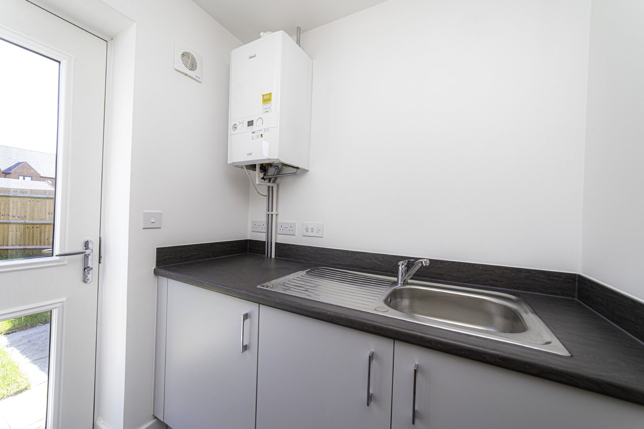 Properties Under Offer in Austin Mews Faversham