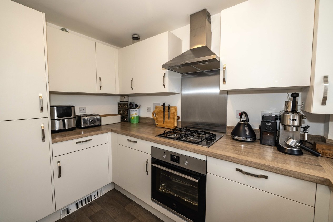 Properties Under Offer in Autumn Drive Ashford