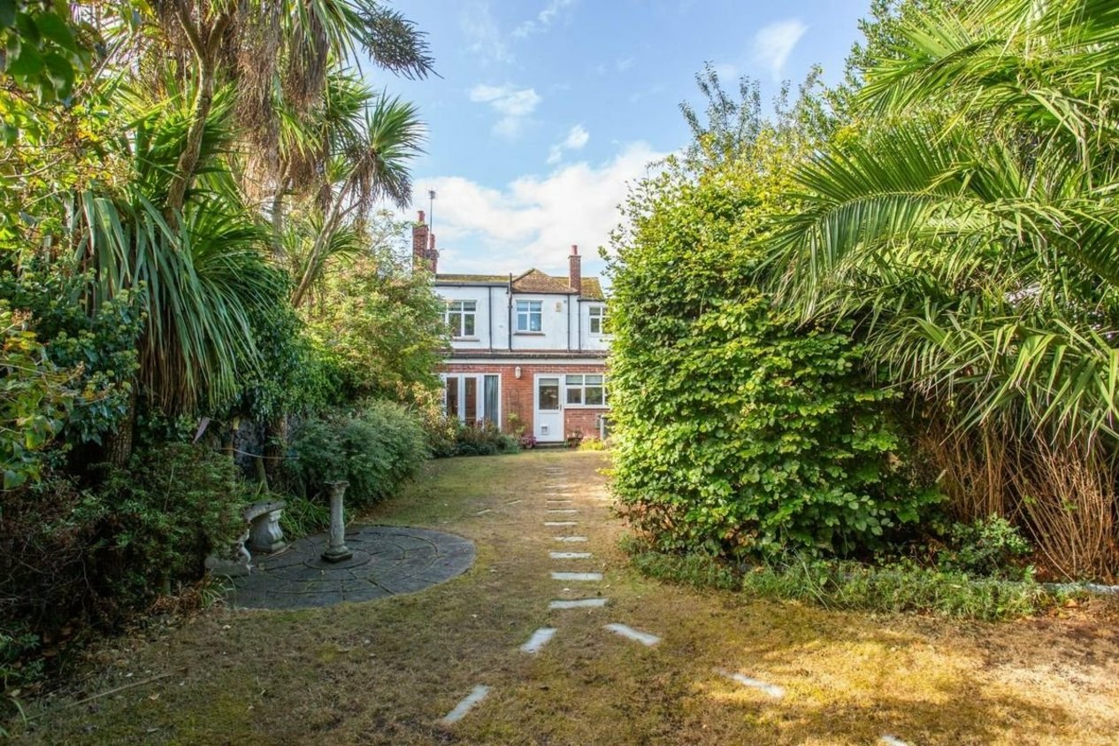 Properties For Sale in Avebury Avenue Ramsgate