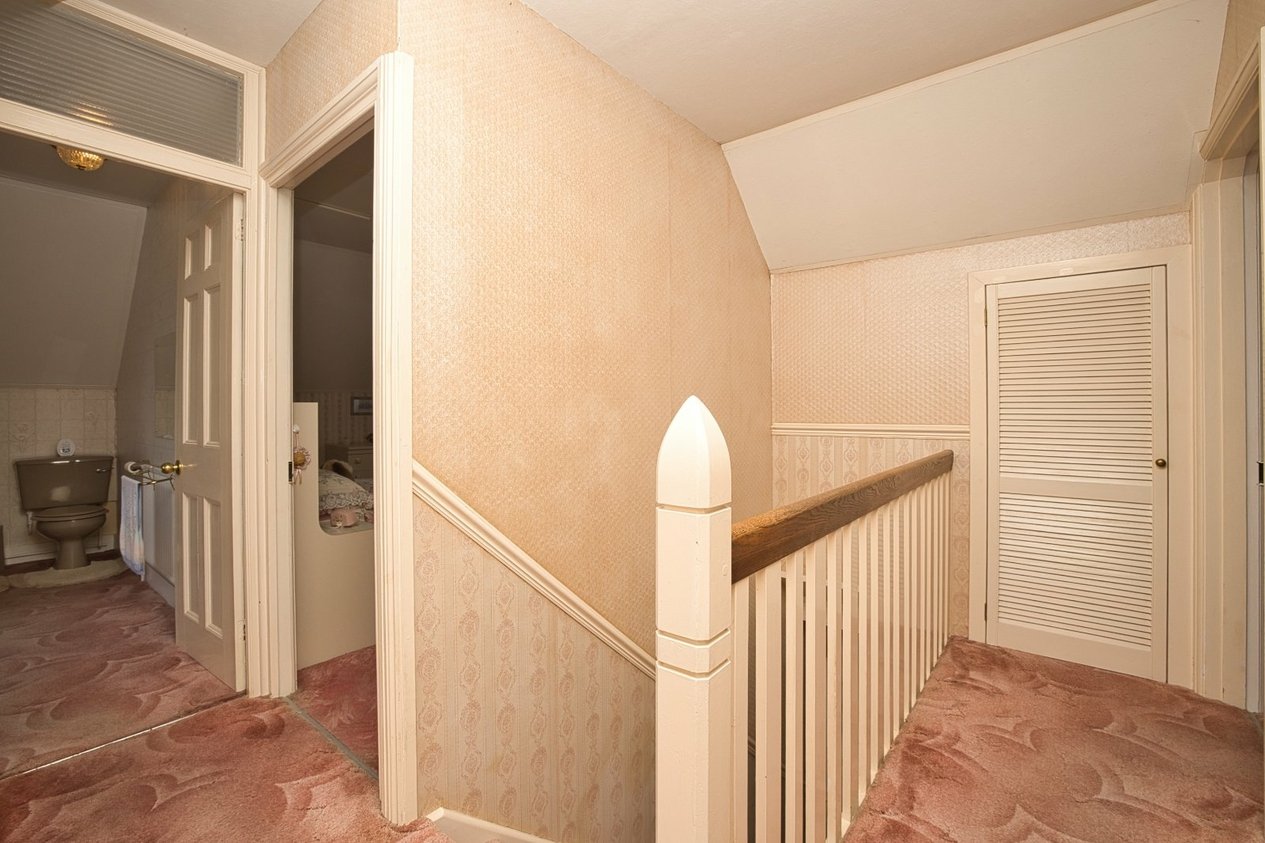 Properties For Sale in Avebury Avenue 